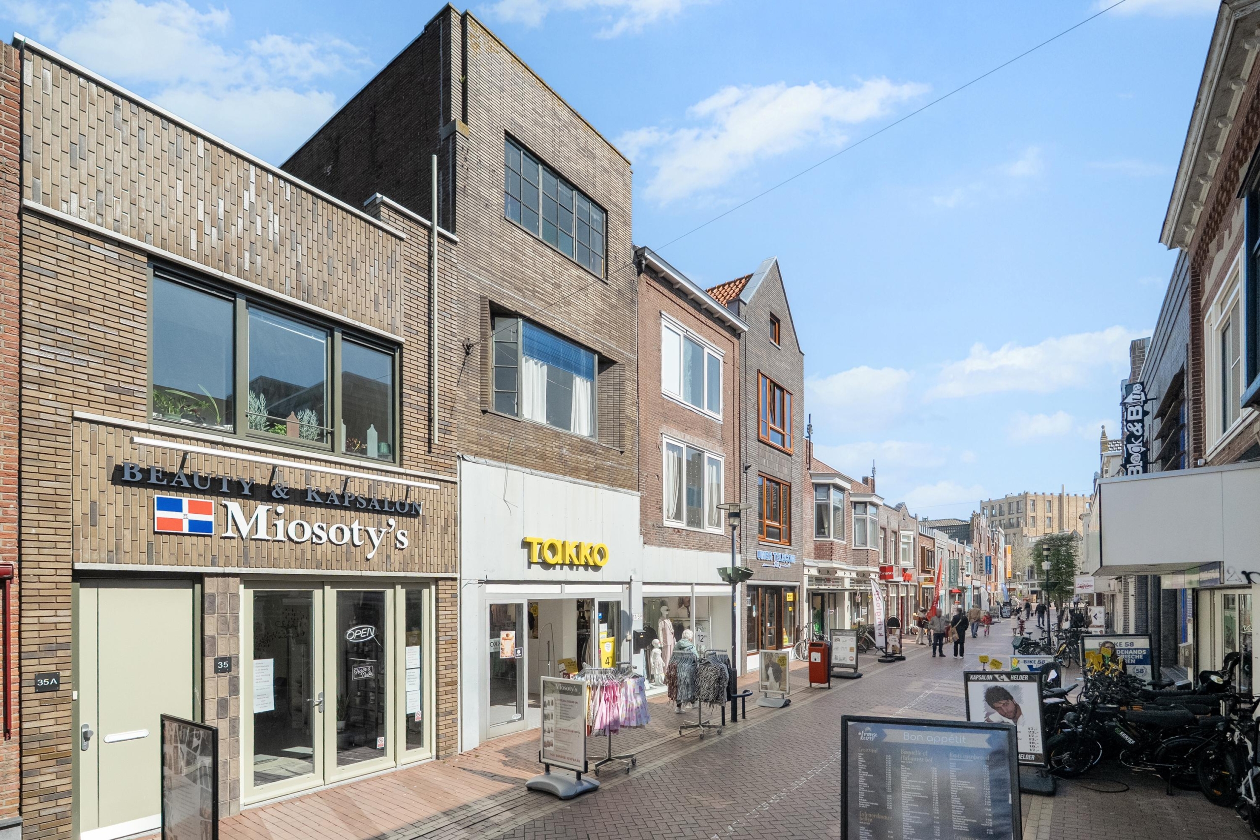 https://verhuurmakelaarbas.nl/wp-content/uploads/2026/05/274560090-scaled.jpg